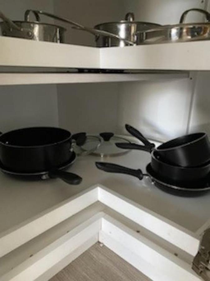 Home At Poinsettia Heights 포트 로더데일 외부 사진